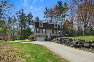 1 Bayou Drive, Raymond, NH 03077