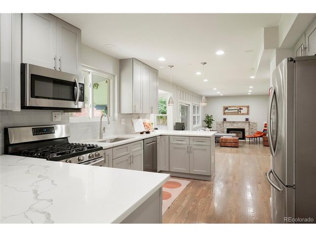 9214 E Floyd Ave, Denver, CO 80231