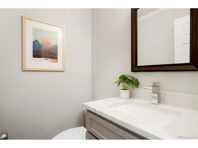 9214 E Floyd Ave, Denver, CO 80231