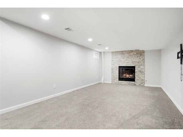 9214 E Floyd Ave, Denver, CO 80231
