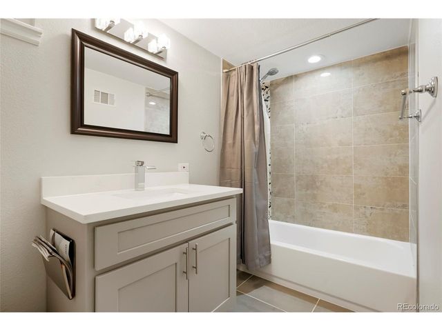 9214 E Floyd Ave, Denver, CO 80231