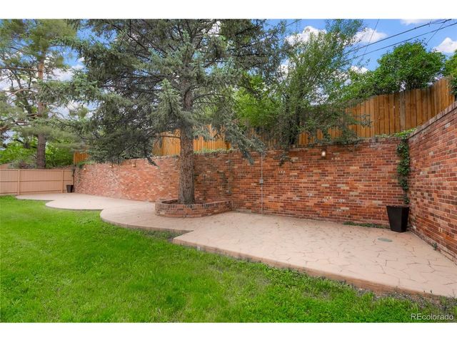 9214 E Floyd Ave, Denver, CO 80231