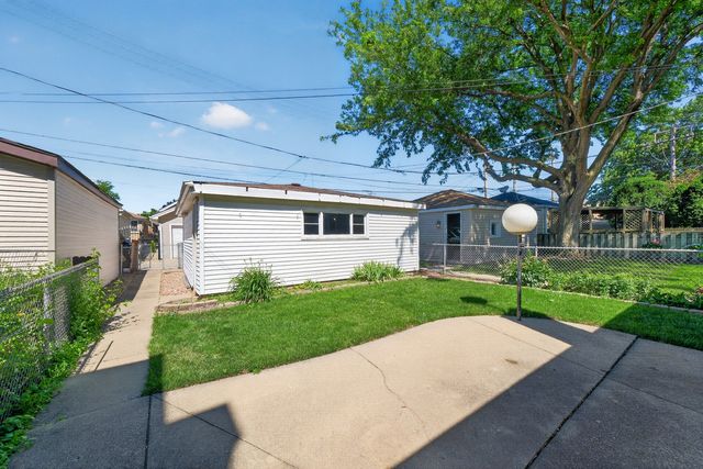 3942 N Oconto Avenue, Chicago, IL 60634