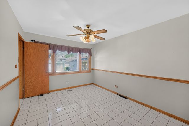 3942 N Oconto Avenue, Chicago, IL 60634