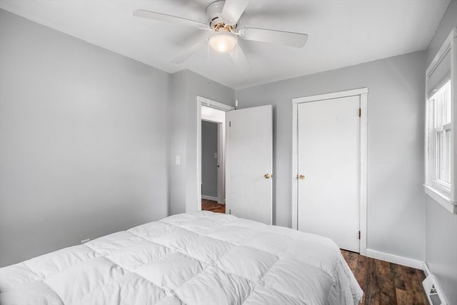 21 Lafayette St, Amesbury, MA 01913