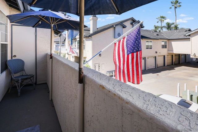 1100 Adella Ave 4, Coronado, CA 92118