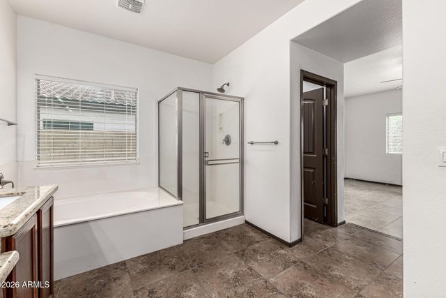 525 W REEVES Avenue, San Tan Valley, AZ 85140