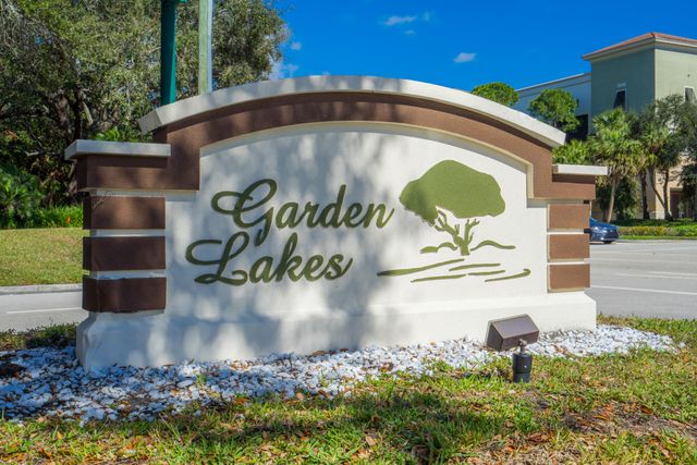 717 7TH Lane, Palm Beach Gardens, FL 33418