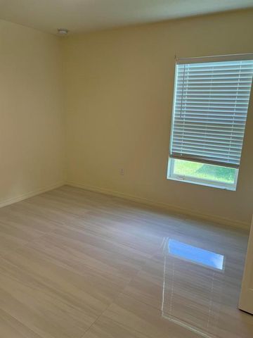 1714 SW Haylake Ave, Port St Lucie, FL 34953