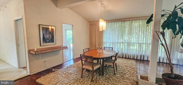 3408 MANOR HILL RD, Baltimore, MD 21208
