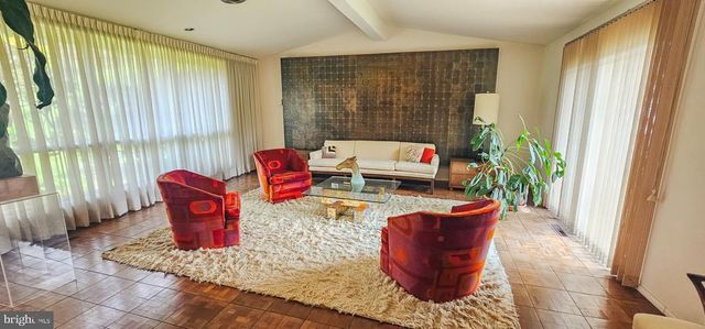 3408 MANOR HILL RD, Baltimore, MD 21208