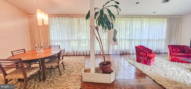 3408 MANOR HILL RD, Baltimore, MD 21208