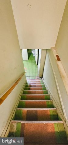 3408 MANOR HILL RD, Baltimore, MD 21208