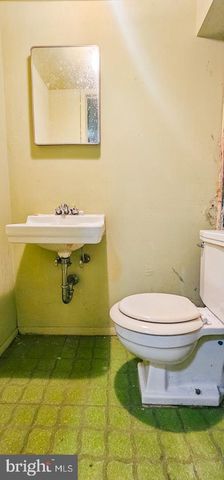 3408 MANOR HILL RD, Baltimore, MD 21208