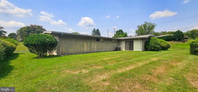 3408 MANOR HILL RD, Baltimore, MD 21208