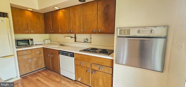 3408 MANOR HILL RD, Baltimore, MD 21208