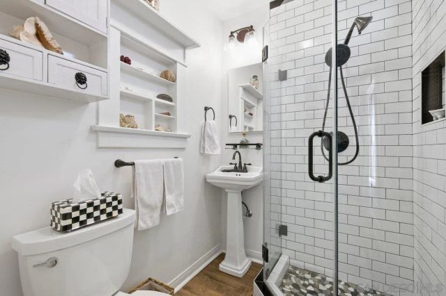 2536 Dwight, San Diego, CA 92104