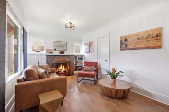 2536 Dwight, San Diego, CA 92104