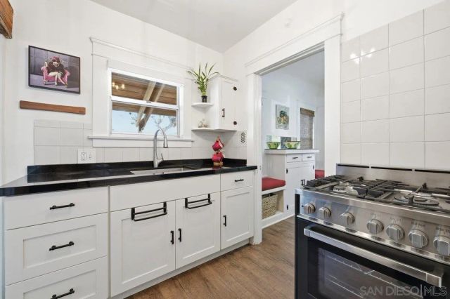 2536 Dwight, San Diego, CA 92104