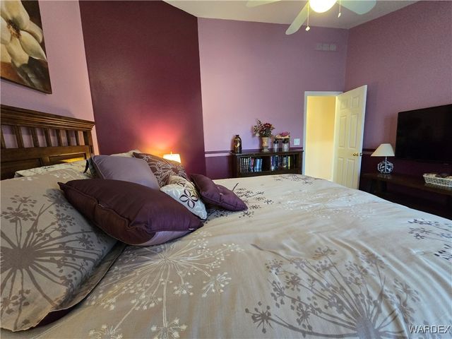 19688 S Diamondback Road, Yucca, AZ 86438