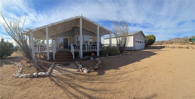 19688 S Diamondback Road, Yucca, AZ 86438