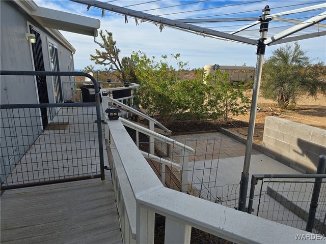 19688 S Diamondback Road, Yucca, AZ 86438