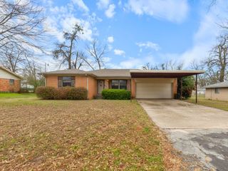 508 Helena St, Winnsboro, TX 75494