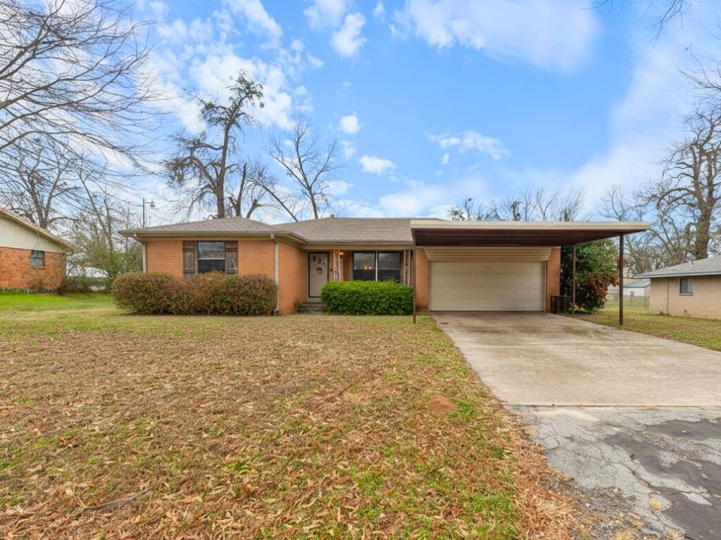 508 Helena St, Winnsboro, TX 75494