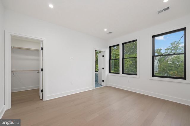 4411 ILLINOIS AVE NW, Washington, DC 20011