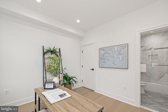 4411 ILLINOIS AVE NW, Washington, DC 20011