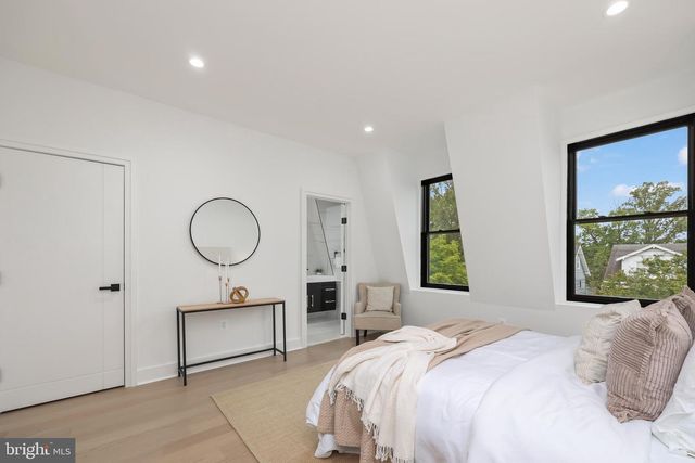 4411 ILLINOIS AVE NW, Washington, DC 20011