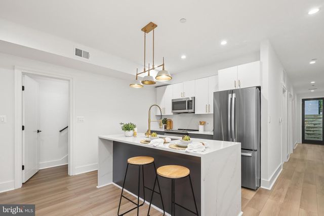 4411 ILLINOIS AVE NW, Washington, DC 20011