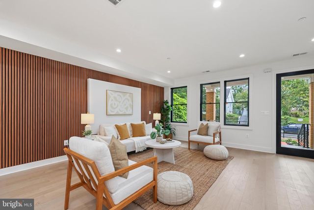 4411 ILLINOIS AVE NW, Washington, DC 20011