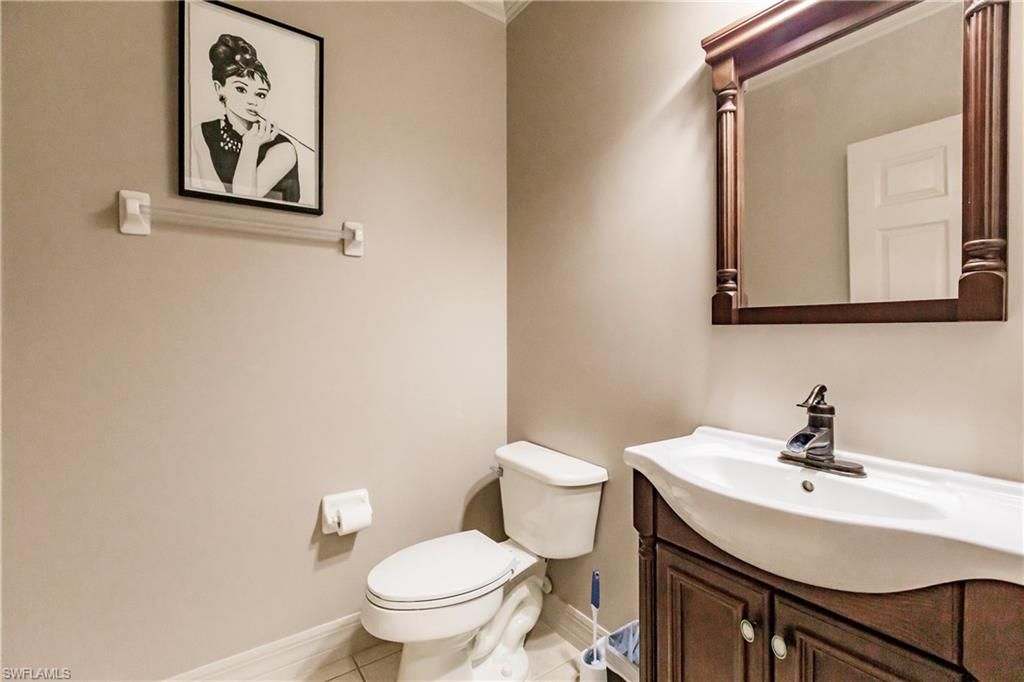 Image 17 of property listing at 3573 Malagrotta CIR, Cape Coral, FL 33909