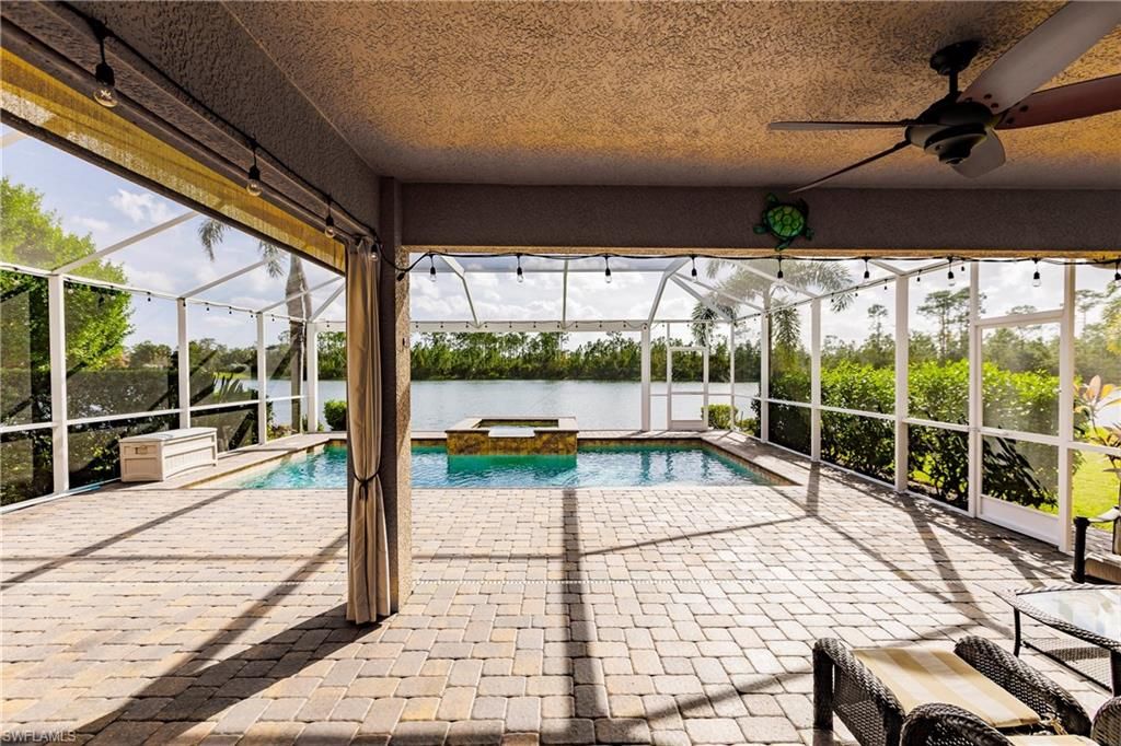 Image 32 of property listing at 3573 Malagrotta CIR, Cape Coral, FL 33909