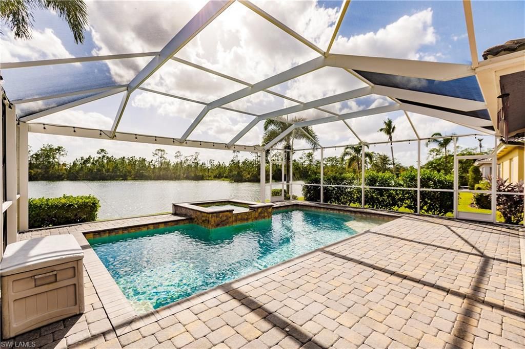 Image 34 of property listing at 3573 Malagrotta CIR, Cape Coral, FL 33909