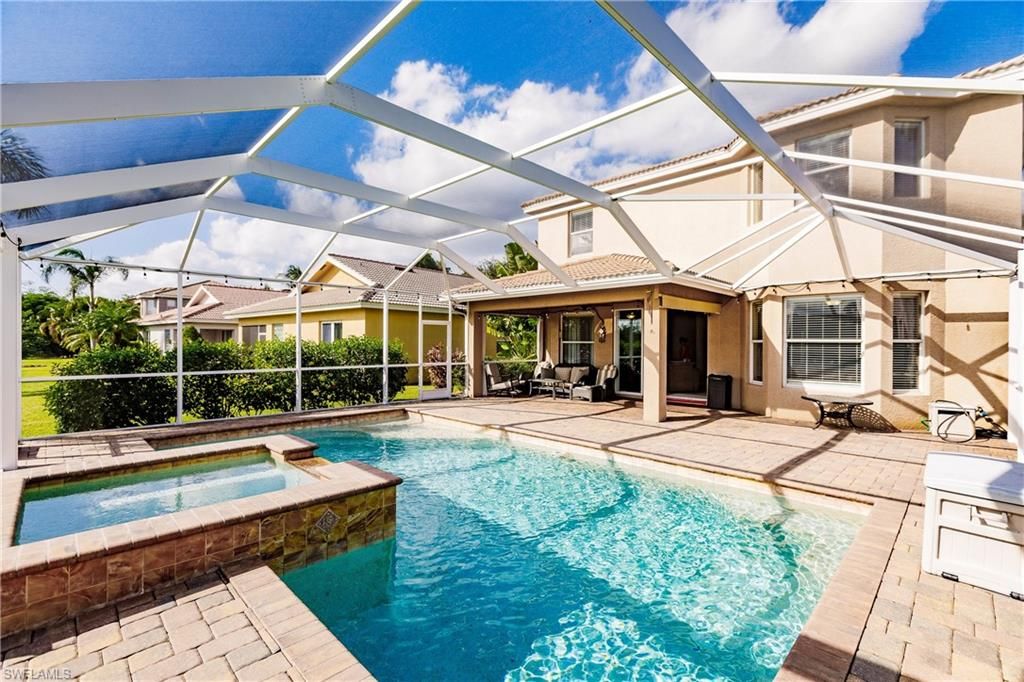 Image 37 of property listing at 3573 Malagrotta CIR, Cape Coral, FL 33909