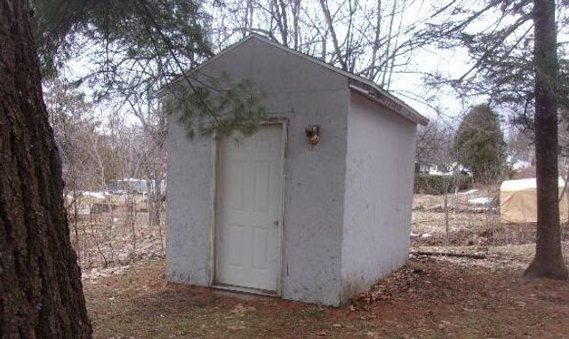 5 Thornton Drive, Dannemora, NY 12929