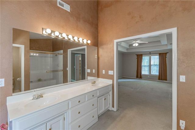 14320 Stearns Street, Overland Park, KS 66221