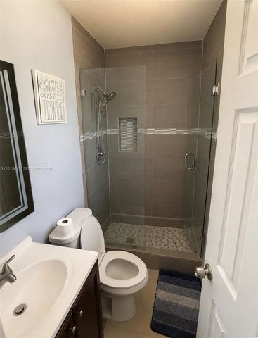 1010 N 74th Way 0, Hollywood, FL 33024