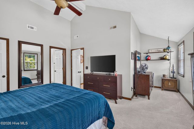 6712 Creek Ridge Road, Wilmington, NC 28411