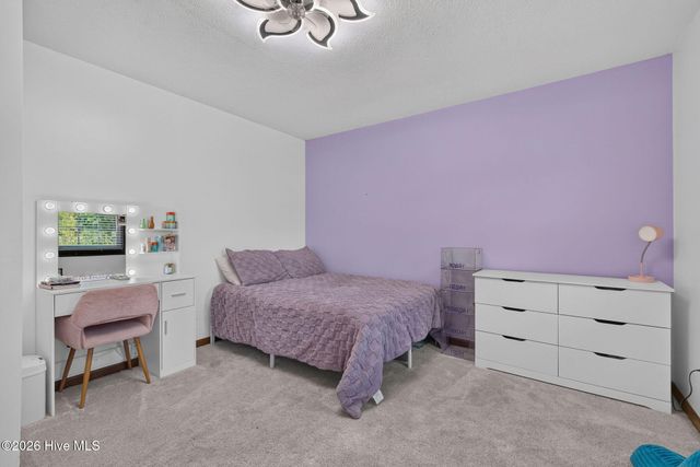 6712 Creek Ridge Road, Wilmington, NC 28411