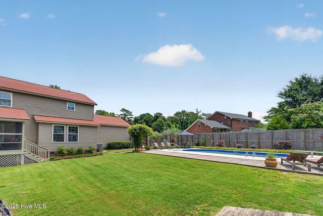 6712 Creek Ridge Road, Wilmington, NC 28411