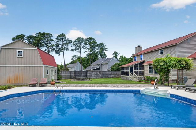 6712 Creek Ridge Road, Wilmington, NC 28411