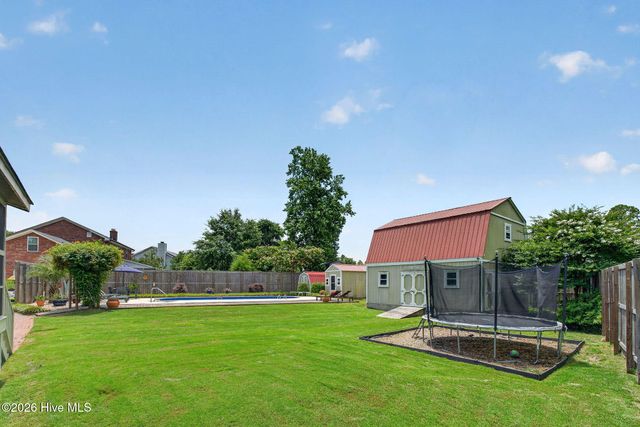 6712 Creek Ridge Road, Wilmington, NC 28411