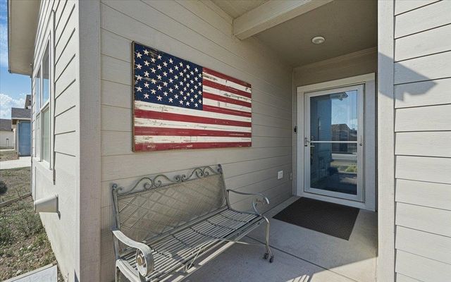 11925 N Haven St, Mead, WA 99021