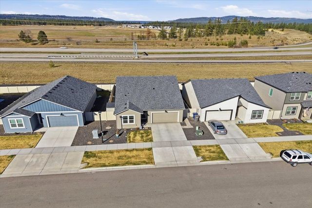 11925 N Haven St, Mead, WA 99021