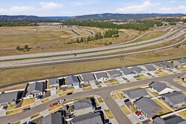 11925 N Haven St, Mead, WA 99021