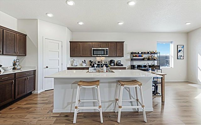 11925 N Haven St, Mead, WA 99021