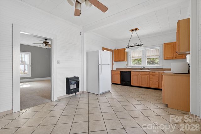 137 Duke Street, Granite Falls, NC 28630